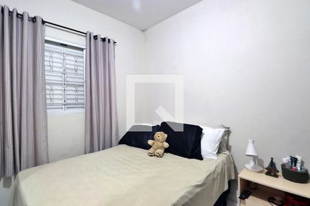 Casa à venda com 225m², 4 quartos e 4 vagasEdícula - Quarto