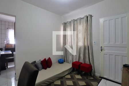 Casa à venda com 225m², 4 quartos e 4 vagasEdícula - Sala