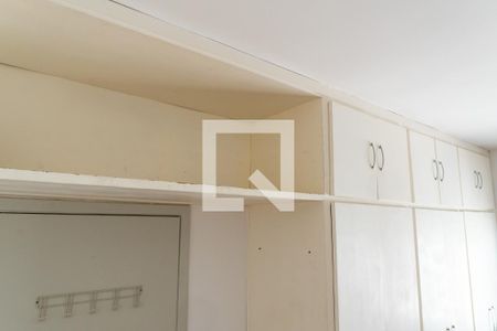 Casa à venda com 179m², 3 quartos e 3 vagasQuarto 1 - Armários