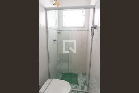 Casa à venda com 179m², 3 quartos e 3 vagasBanheiro 2