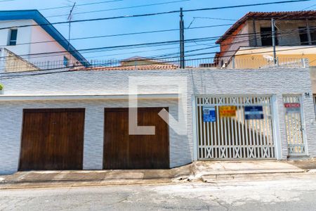 Casa à venda com 179m², 3 quartos e 3 vagasFachada