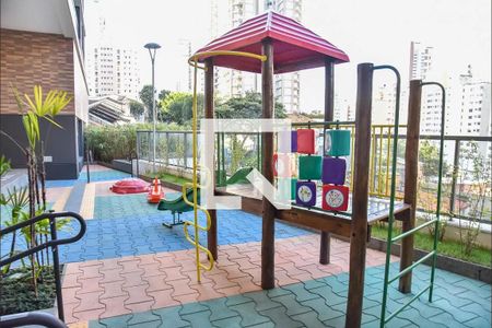 Apartamento para alugar com 27m², 1 quarto e sem vaga Apartamento para alugar com 27m², 1 quarto e sem vagaÁrea Comum - Playground