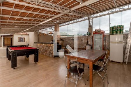 Casa à venda com 197m², 2 quartos e 8 vagasÁrea comum