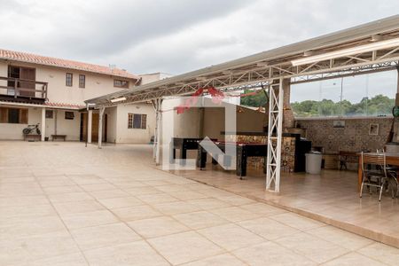 Casa à venda com 197m², 2 quartos e 8 vagasÁrea comum