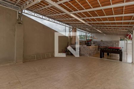 Casa à venda com 197m², 2 quartos e 8 vagasÁrea comum