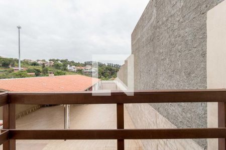 Casa à venda com 197m², 2 quartos e 8 vagasVaranda