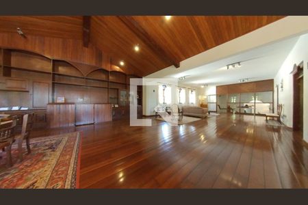 Casa à venda com 7 quartos, 913m² em Mangabeiras, Belo Horizonte