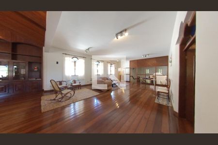 Casa à venda com 7 quartos, 913m² em Mangabeiras, Belo Horizonte