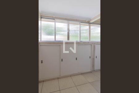 Apartamento para alugar com 73m², 3 quartos e 1 vagaÁrea de Serviço