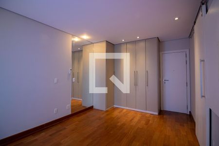 Apartamento à venda com 152m², 3 quartos e 3 vagasSuíte 1 