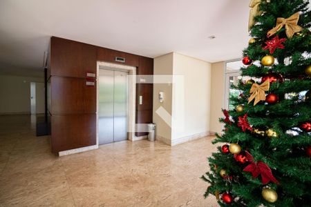 Apartamento à venda com 152m², 3 quartos e 3 vagasHall de entrada, térreo 