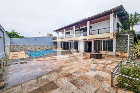 Apartamento à venda com 500m², 4 quartos e 8 vagas Apartamento à venda com 500m², 4 quartos e 8 vagasÁrea Externa