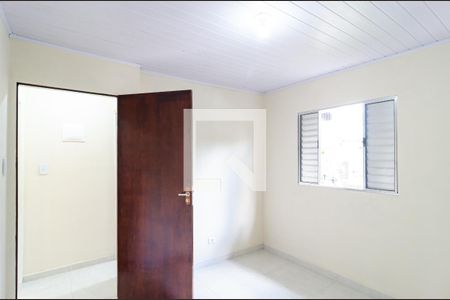 Quarto 1 de casa para alugar com 2 quartos, 42m² em Vila Campestre, São Paulo