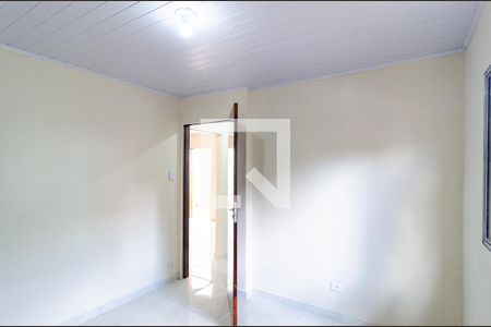 Quarto 1 de casa para alugar com 2 quartos, 42m² em Vila Campestre, São Paulo