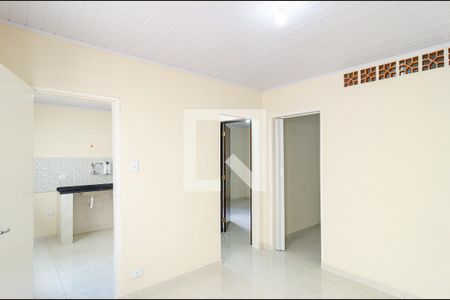 Sala de casa para alugar com 2 quartos, 42m² em Vila Campestre, São Paulo