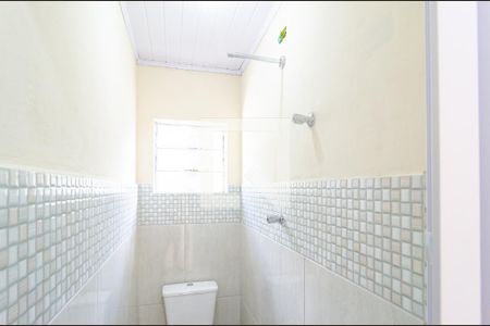 Casa para alugar com 42m², 2 quartos e sem vaga Casa para alugar com 42m², 2 quartos e sem vagaBanheiro Social