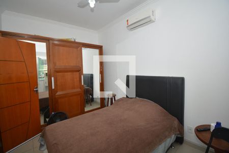 Quarto 1 de casa para alugar com 2 quartos, 67m² em Vila da Penha, Rio de Janeiro