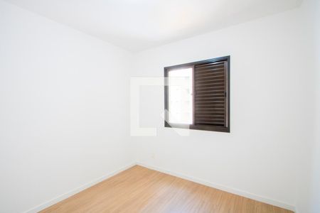 Apartamento para alugar com 71m², 2 quartos e 1 vagaQuarto 3