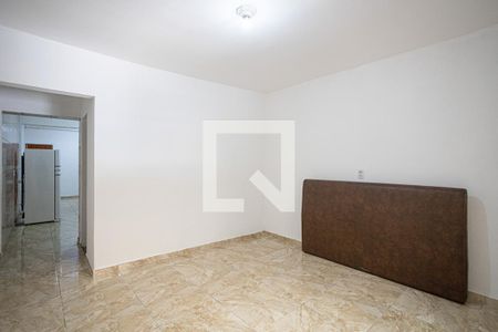 Quarto 1 de casa para alugar com 2 quartos, 90m² em Parque Jandaia, Carapicuíba