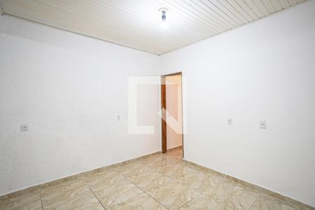Sala de casa para alugar com 2 quartos, 90m² em Parque Jandaia, Carapicuíba