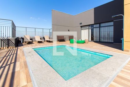 Studio para alugar com 28m², 0 quarto e sem vagaPiscina