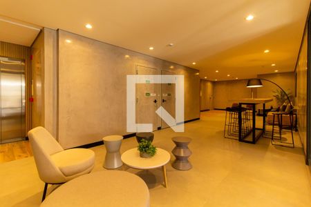 Studio para alugar com 28m², 0 quarto e sem vagaHall Social