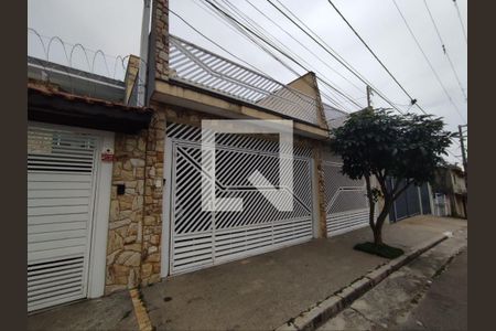 Casa à venda com 148m², 3 quartos e 2 vagasFachada