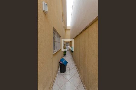 Casa à venda com 148m², 3 quartos e 2 vagasCorredor Lateral