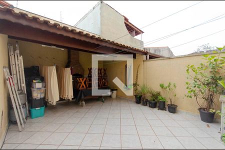 Casa à venda com 148m², 3 quartos e 2 vagasQuintal