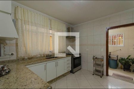 Casa à venda com 148m², 3 quartos e 2 vagasCozinha