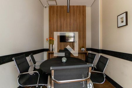 Apartamento à venda com 68m², 2 quartos e 1 vagaSala de Reunião