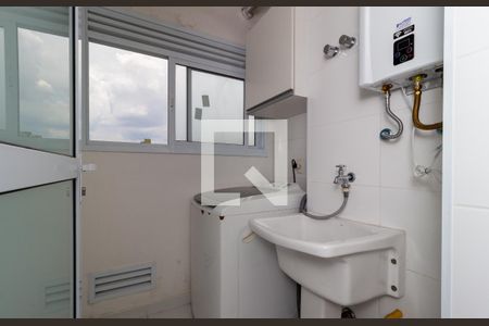 Apartamento à venda com 68m², 2 quartos e 1 vagaÁrea de Serviço