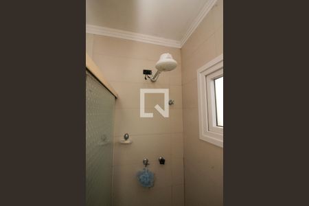 Casa à venda com 438m², 3 quartos e 3 vagasBanheiro da Suíte 2