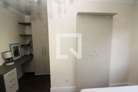 Casa à venda com 438m², 3 quartos e 3 vagasSuíte 2