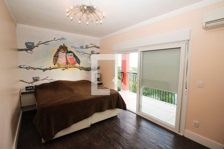 Casa à venda com 438m², 3 quartos e 3 vagasSuíte 1