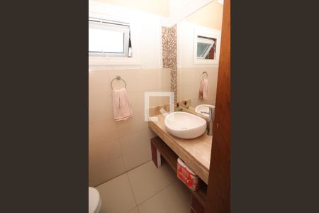 Casa à venda com 438m², 3 quartos e 3 vagasLavabo