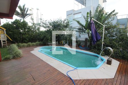 Casa à venda com 438m², 3 quartos e 3 vagasPiscina