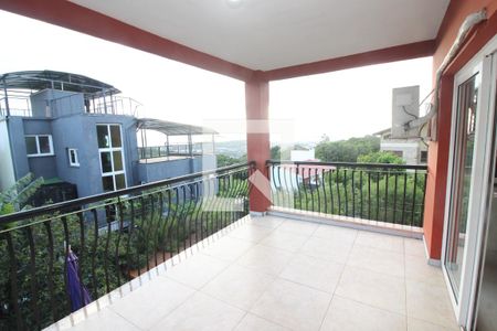 Casa à venda com 438m², 3 quartos e 3 vagasvaranda