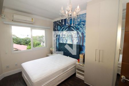 Casa à venda com 438m², 3 quartos e 3 vagasSuíte 2