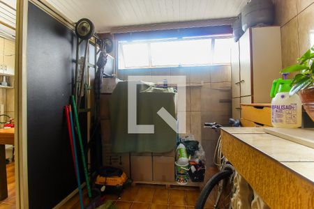 Casa à venda com 150m², 2 quartos e 2 vagas Casa à venda com 150m², 2 quartos e 2 vagasÁrea de Serviço
