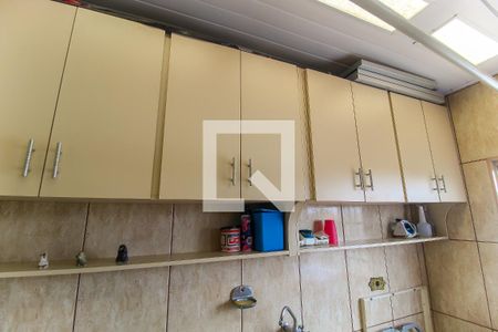 Casa à venda com 150m², 2 quartos e 2 vagas Casa à venda com 150m², 2 quartos e 2 vagasÁrea de Serviço
