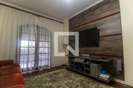 Casa à venda com 150m², 2 quartos e 2 vagas Casa à venda com 150m², 2 quartos e 2 vagasSala/Suíte