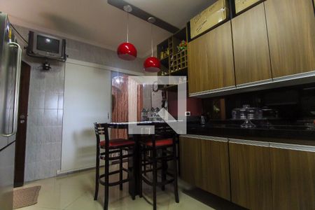 Casa à venda com 150m², 2 quartos e 2 vagas Casa à venda com 150m², 2 quartos e 2 vagasCozinha