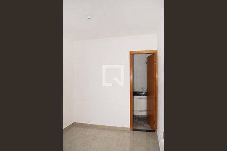 Quarto 1 de apartamento para alugar com 2 quartos, 46m² em Vila Germinal, São Paulo