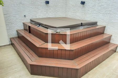 Casa à venda com 256m², 3 quartos e 4 vagasQuintal