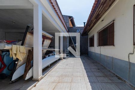 Casa para alugar com 300m², 3 quartos e 10 vagas Casa para alugar com 300m², 3 quartos e 10 vagasQuintal