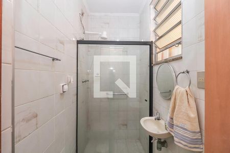 Casa à venda com 200m², 3 quartos e 3 vagas Casa à venda com 200m², 3 quartos e 3 vagasBanheiro 2