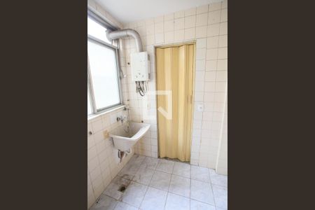 Apartamento para alugar com 60m², 2 quartos e 1 vagaÁrea de Serviço