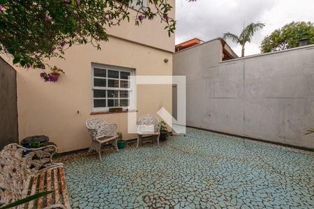 Casa à venda com 360m², 3 quartos e 4 vagasQuintal
