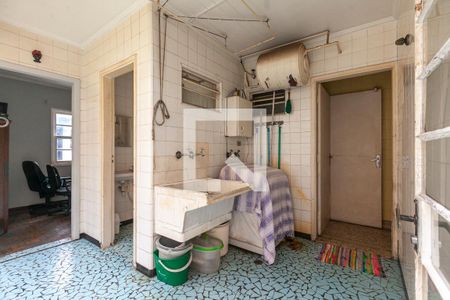 Casa à venda com 360m², 3 quartos e 4 vagasÁrea de Serviço